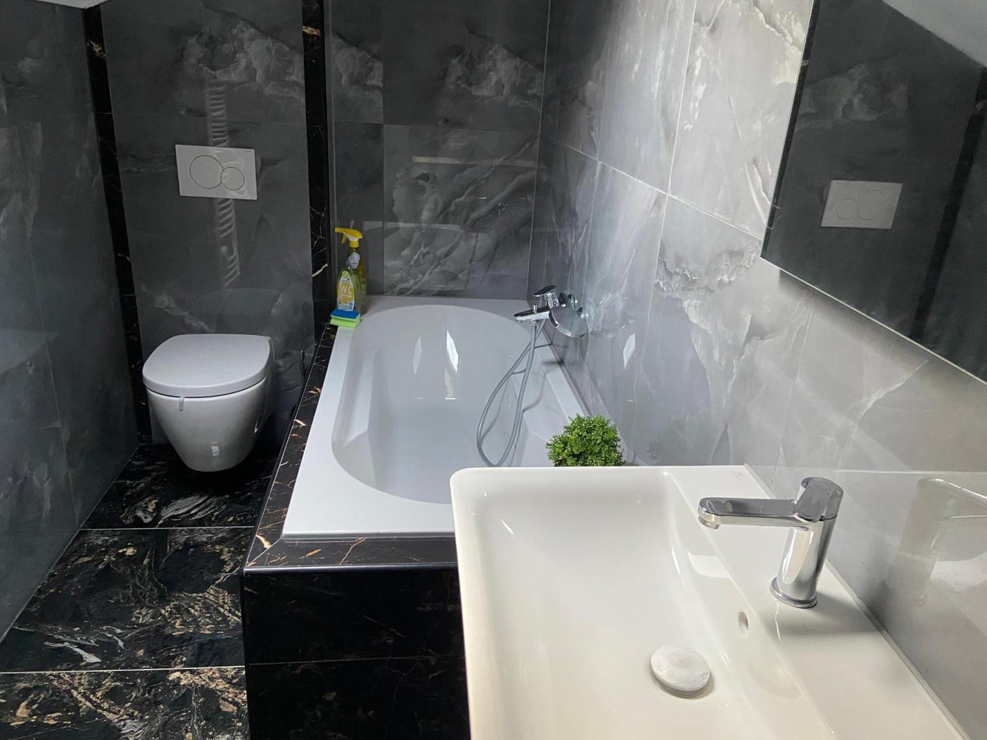 דוסנהיים Private Guesthouse Mt מראה חיצוני תמונה