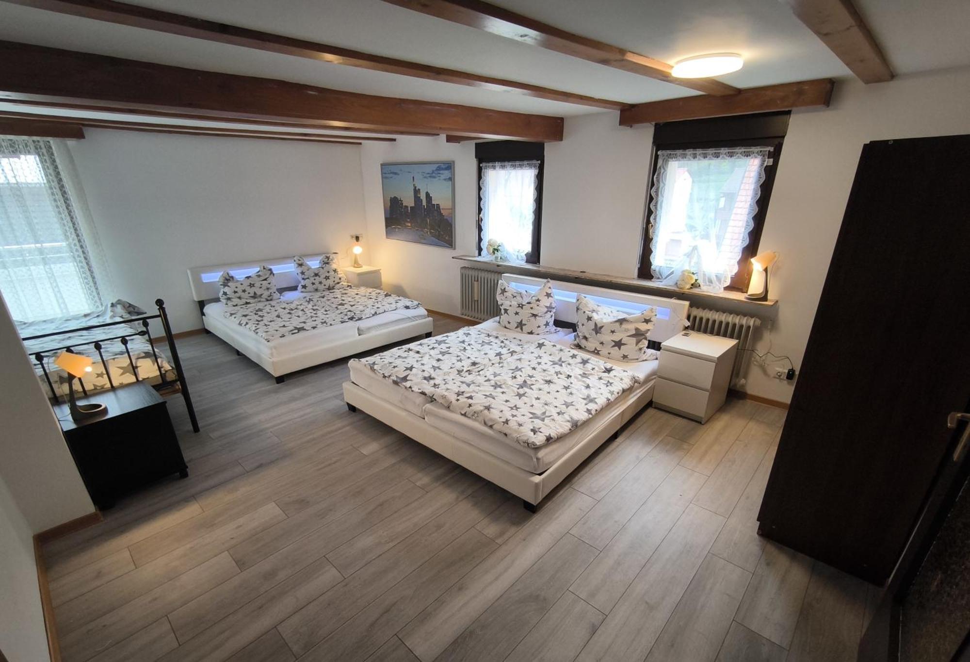 דוסנהיים Private Guesthouse Mt מראה חיצוני תמונה